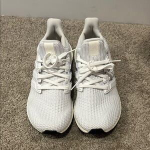 Adidas ultraboost size 7.5